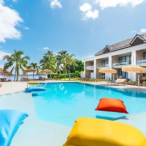 Hotel Cook's Bay &, Paopao